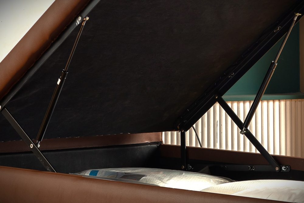 Front Bed - Image 5